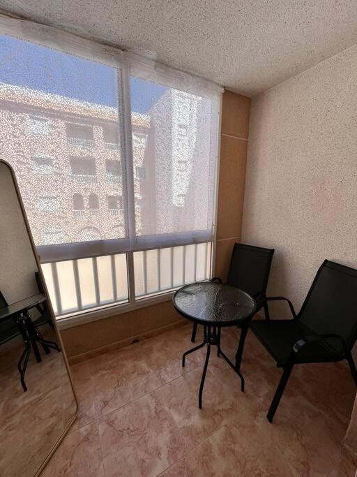 Cozy Apartment 5 Mins To Beach Torrevieja Eksteriør bilde
